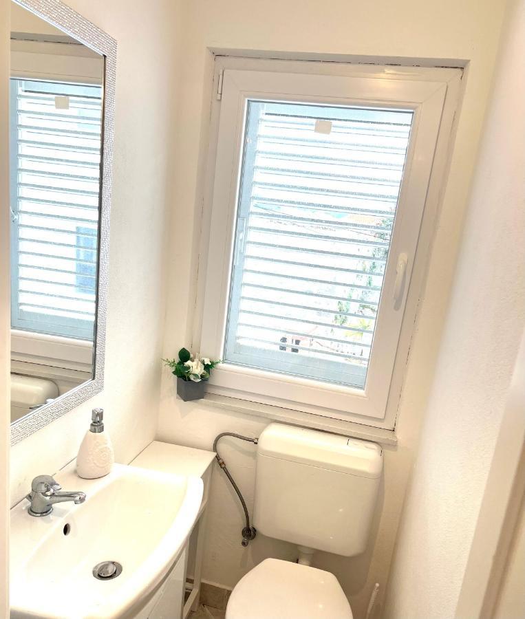 Home Nika One Minute From -Beach Zadar Ngoại thất bức ảnh